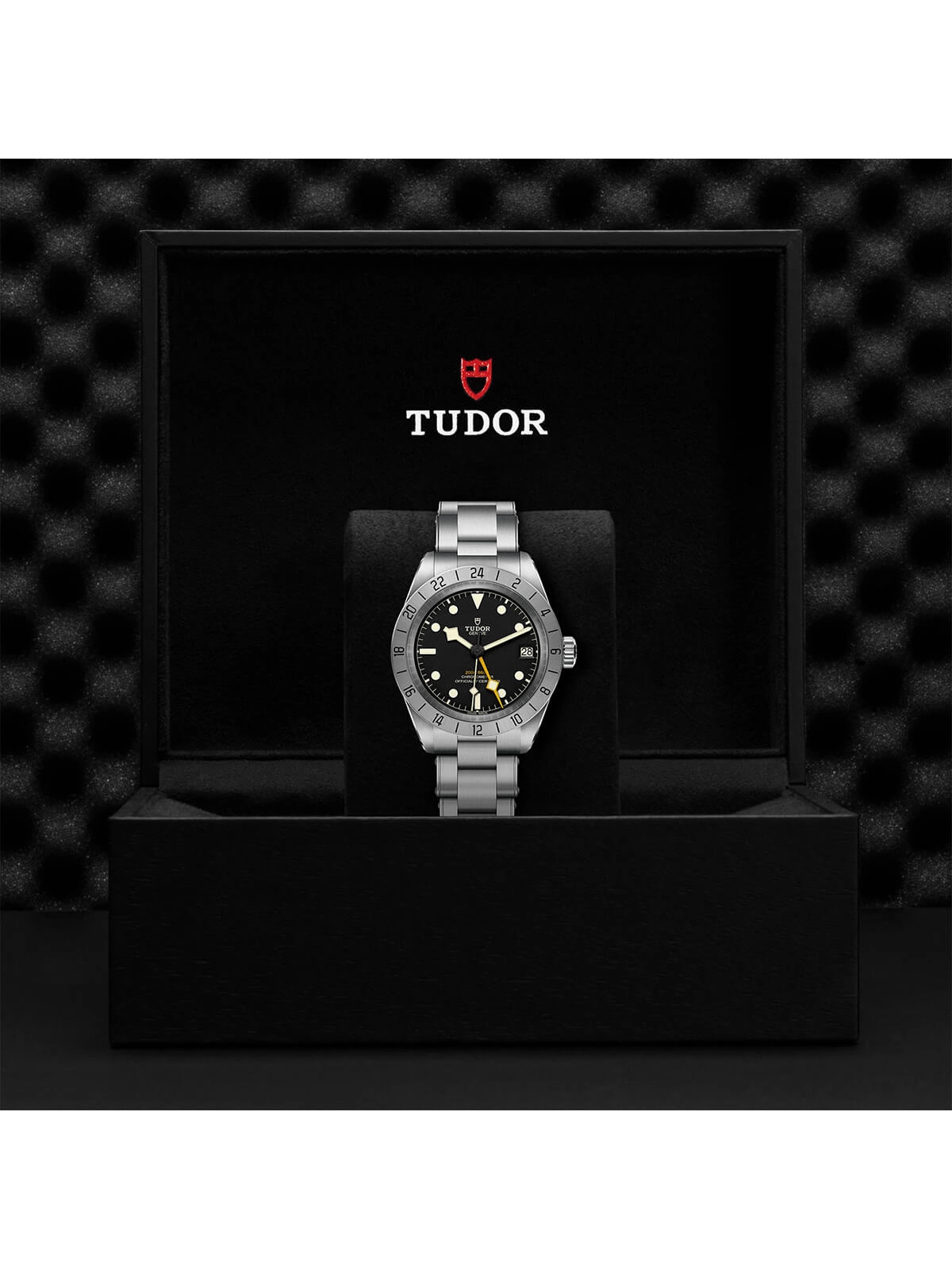 TUDOR Black Bay Pro Watch 39mm M79470-0001